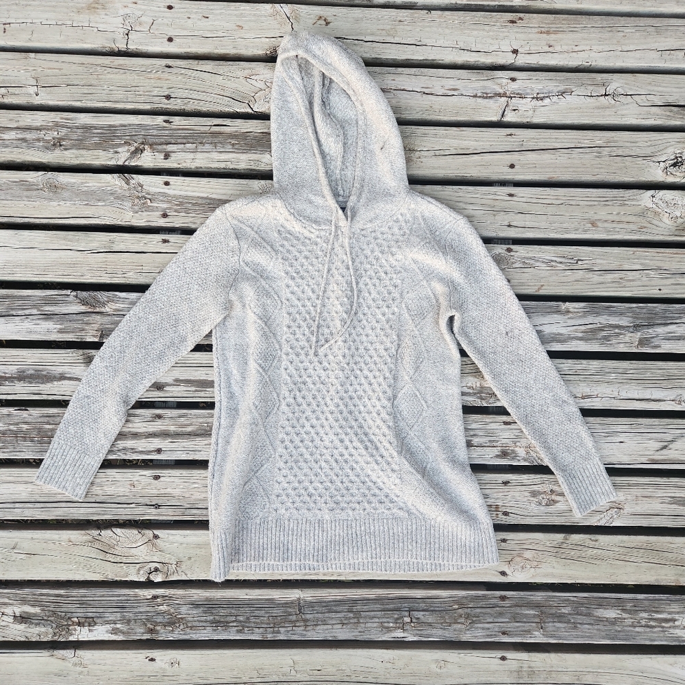 American Eagle Soft Chunky Knit Hooded Sweater Medium Grey Winter Fall Casual